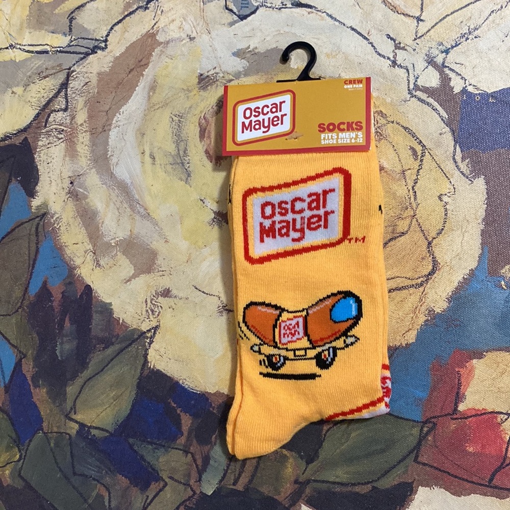 1 Pair of Oscar Mayer Socks